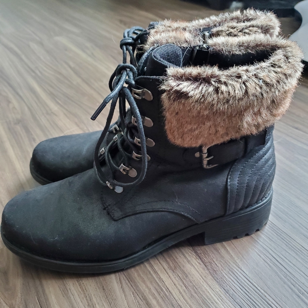 Torrid Black boot 12W